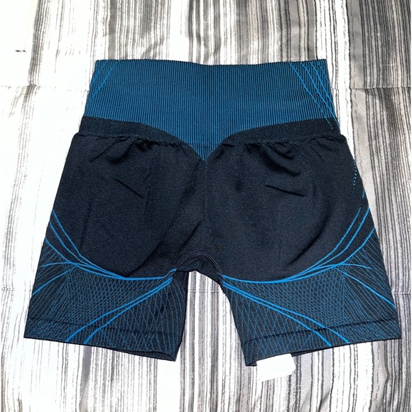 RARE Gymshark x Analis Shorts - Picture 3 of 4